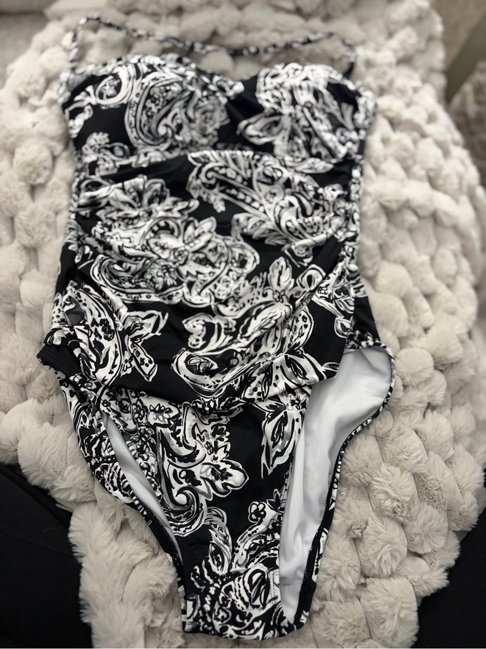 Ralph Lauren Black & White Paisley One-PieceSz 6